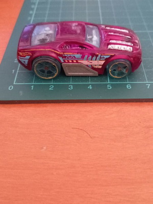 Hot Wheels X-Raycers 2004 употребяван колекционен die-cast автомобил
