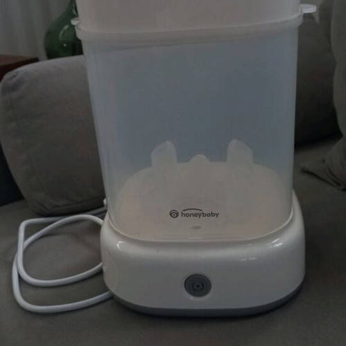 Honeybaby sterilizer for 5 bottles like new