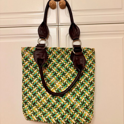 Woven tote bag like new with leather handles multicolor