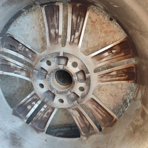 Skoda Kodiaq Genuine Rims 17" with Used Goodyear Tires 215/65 R17