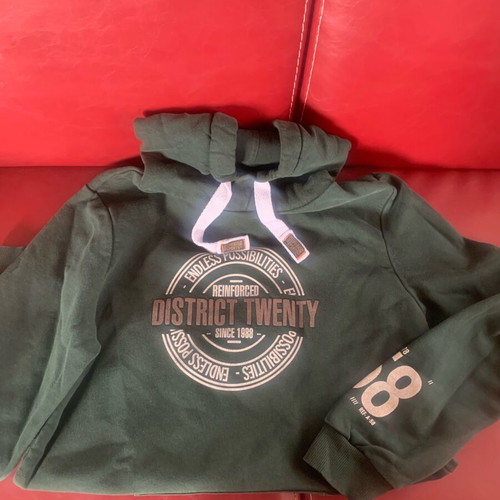 Sweatshirt used with hood and print green, size S