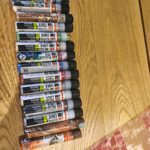 Marabu liners 16 pieces like new, glitter and metallic