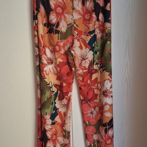 BSB Palazzo Wide-Leg Pants like new with Floral Tropical Print