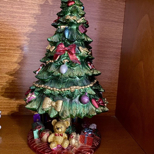 Christmas Tabletop Decorative Tree in Polyresin, 24cm