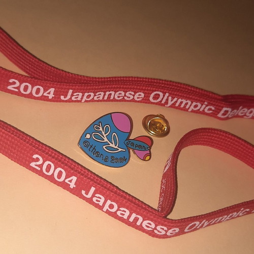 Olympic Games Athens 2004 Japanese Paralympic Pin "RRR" and Olympic Lanyard 2004 new