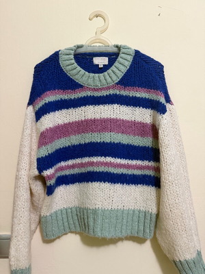Pull & Bear Small sweater like new, white multicolor