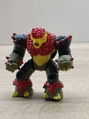 Gormiti figure used from the volcano people Giochi Preziosi