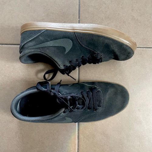 Nike SB Suede used sneakers size 40, black and brown unisex
