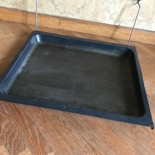 Baking tray with stand used, retro vintage, size 45.5x39.5x3 cm