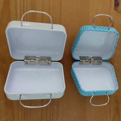 Metal Decorative Jewelry Boxes set of 2 like new, colorful