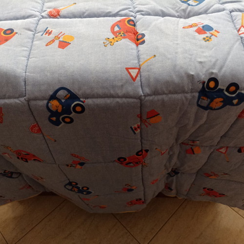 Double quilt new two-sided with blue and soft yellow trim