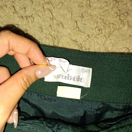 Skirt No 50 like new, green, winter fabric