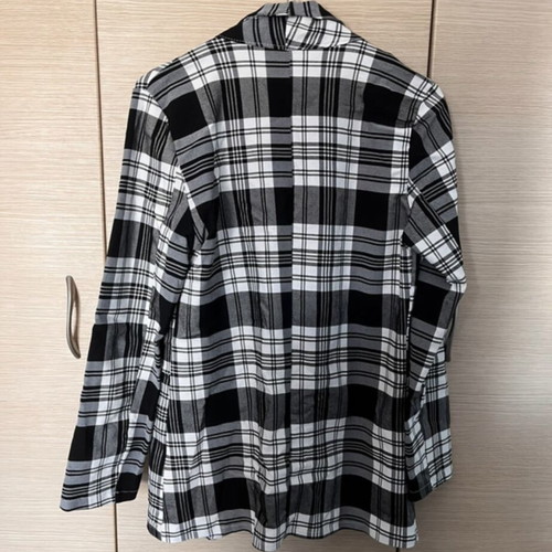 Checked blazer like new, black and white, size S