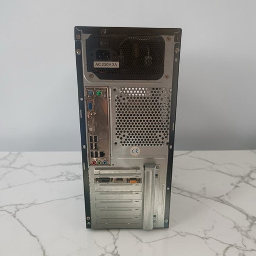 Desktop computer like new with Windows 10 and GT 710 graphics card