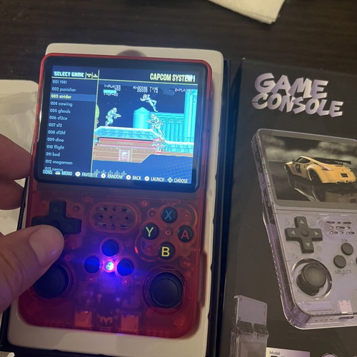 R36s Retro Handheld Game Console 3.5 Inch IPS Screen New