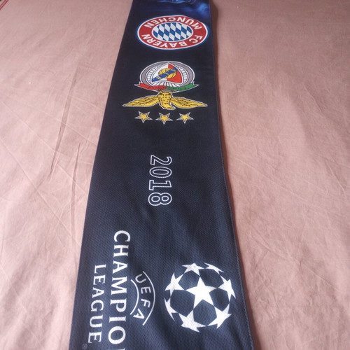 Κασκόλ UEFA Champions League 2018–2019 σαν καινούργιο, Bayern, Ajax, ΑΕΚ