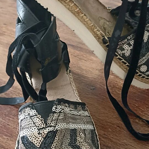 Espadrilles Joy & Mario 38 like new, black, beige, embroidered with sequins