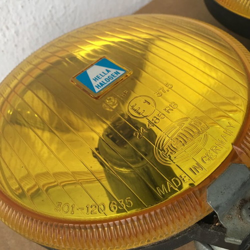 Hella 150 fog light set used, yellow halogen HR