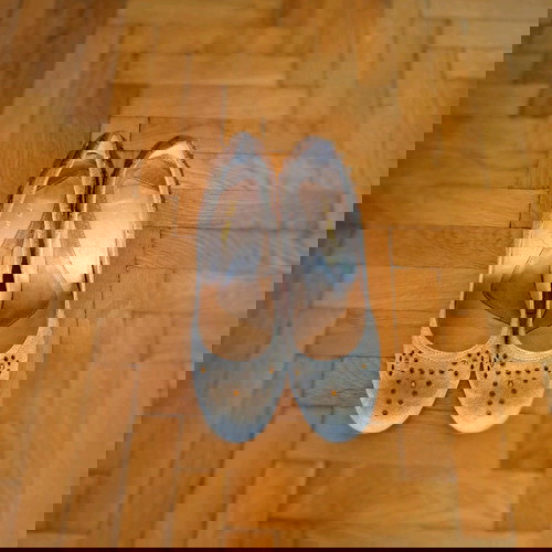 Γόβες μπεζ καφέ με χοντρό τακούνι Νο 41 σαν καινούργιες