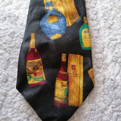 Vintage Pagoni tie used with minor wear