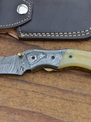Damascus folding knife collectible, new