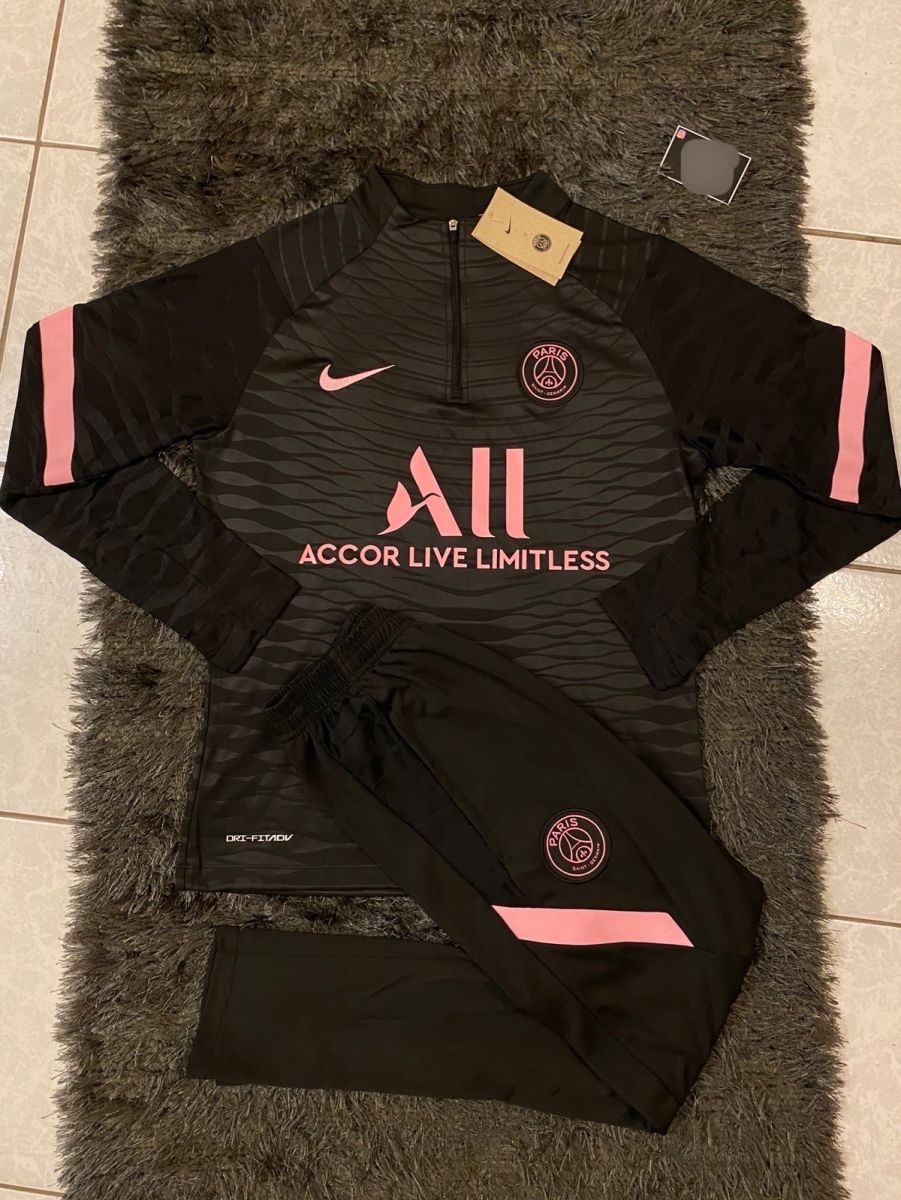 Nike Paris Saint Germain tracksuit 21/22… - € 75,00 - Vendora.cy