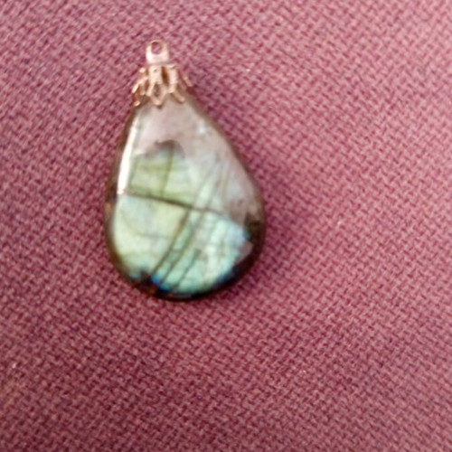 Necklace with energy labradorite crystal, new, multicolor