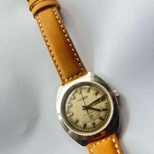 Citizen Crystal Seven watch used, men's, beige and silver