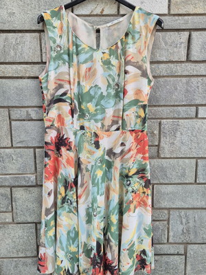 Floral sleeveless midi dress, fitted waist, A-line skirt