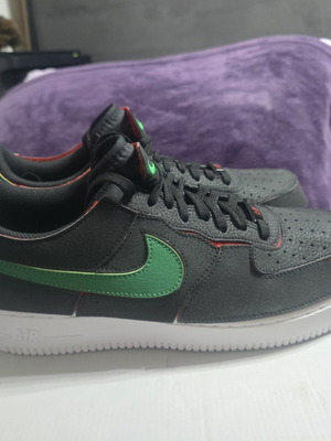 Nike Air Force 1/1 sneakers black chile red pine green size 43
