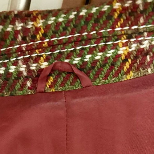 London 100% wool coat like new, brown and green, size S