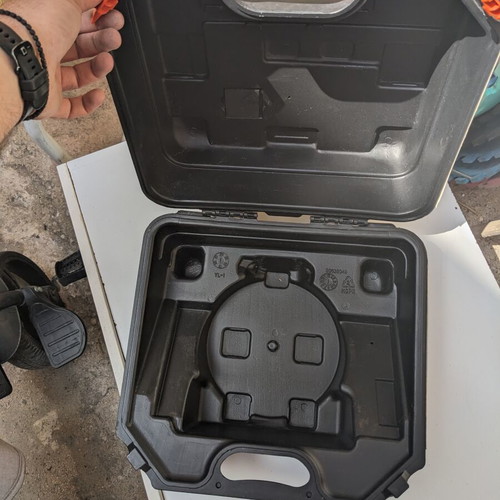 Case for circular saw used, excellent condition