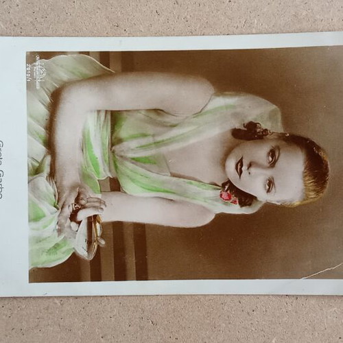 Greta Garbo Ross Verlag Collectible Postcard like new