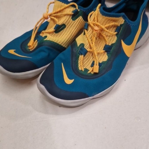 Nike Free shoes like new, green and yellow, size 42