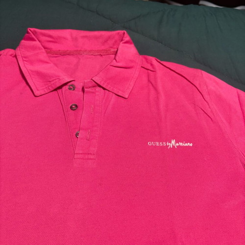 Guess sleeveless shirt like new, red, size M