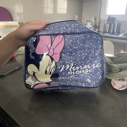 Minnie makeup bag like new
