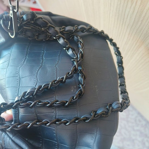 Waist and shoulder bag new with two types of straps