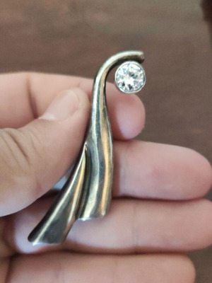 Handmade silver 950 brooch like new, 18.4 grams