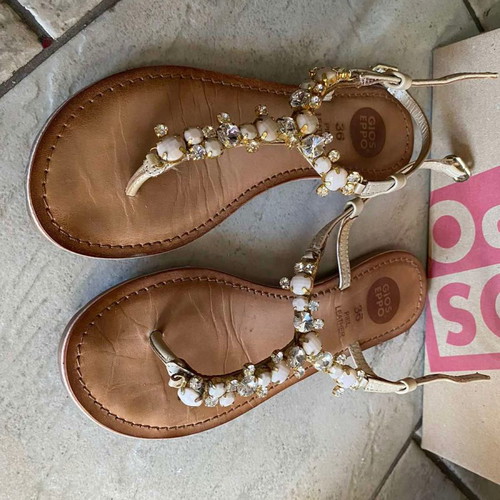 Leather sandals with stones used, size 36, beige