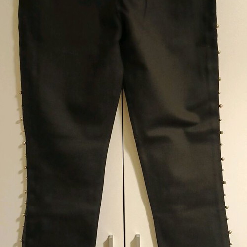 Zara women's leggings black with pearls on side, new, size XL