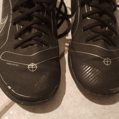 Nike football shoes used, size 37, black and silver