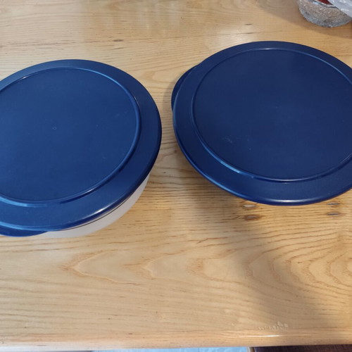 Tupperware storage bowls, 3.5L and 2L, airtight