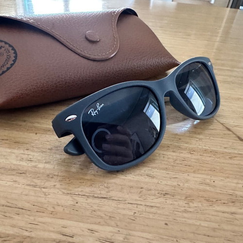 Ray Ban Junior New Wayfarer RJ9052S sunglasses, grey