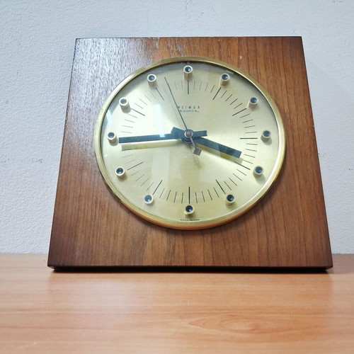 Weimar Vintage Wall Clock quartz made in DDR like new