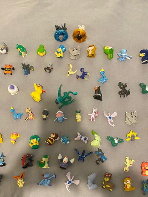 Pokémon figures used by Nintendo Bandai