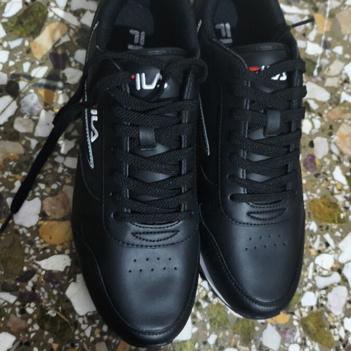 Fila sneakers size 43, brand new