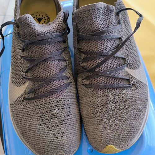 Nike Zoom Fly Flyknit running shoes, size 43, dark grey