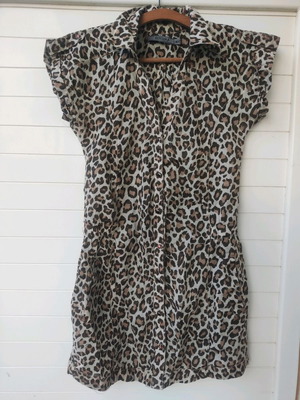 Bershka leopard print shirt used, size S, beige