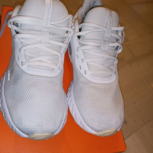 Nike white athletic shoes used size 44.5