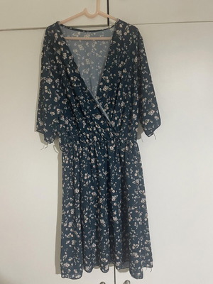 Women's summer dress like new, blue, size S